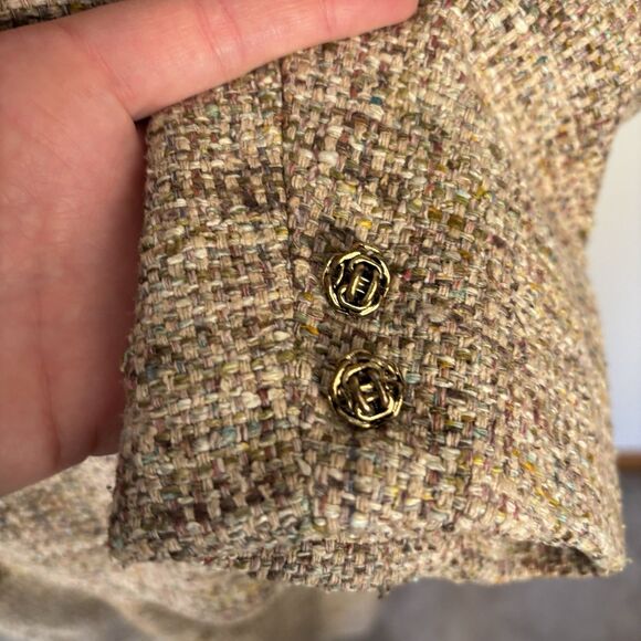 VTG Textured Two Piece Skirt Suit Set Beige Tan Career Work Wear Old Money - Picture 10 of 12